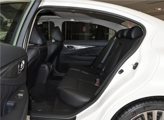 英菲尼迪Q50L 2019款 2.0T 30周年限量版 车厢座椅   后排空间