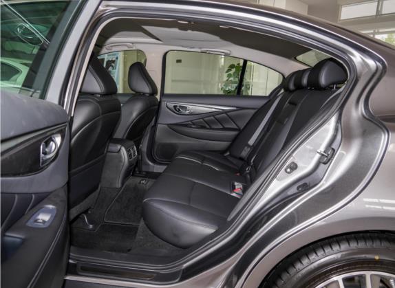 英菲尼迪Q50L 2021款 2.0T 舒适版 车厢座椅   后排空间