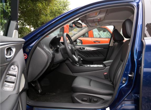 英菲尼迪Q50L 2021款 2.0T 进享运动版 车厢座椅   前排空间