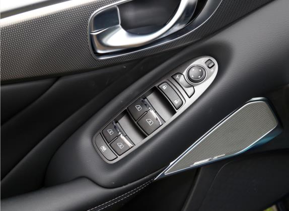 英菲尼迪Q50L 2021款 2.0T 进享运动版 车厢座椅   门窗控制