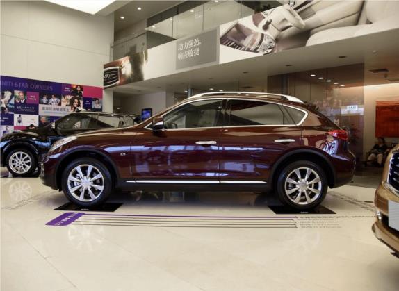 英菲尼迪QX50 2015款 2.5L 舒适版 外观   正侧