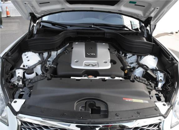 英菲尼迪QX50 2015款 2.5L 豪华版 其他细节类   发动机舱