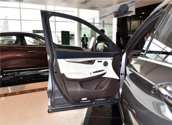 英菲尼迪QX50 2018款 2.0T 四驱豪华版 车厢座椅   前门板