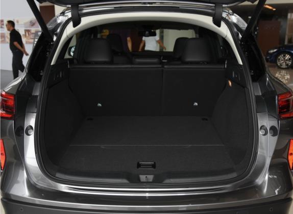 英菲尼迪QX50 2020款 改款 2.0T 四驱智能版 车厢座椅   后备厢