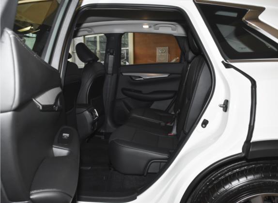 英菲尼迪QX50 2022款 2.0T 四驱菁英版 车厢座椅   后排空间