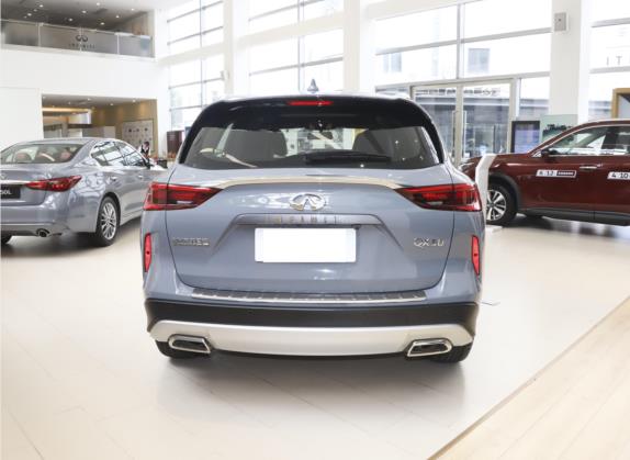 英菲尼迪QX50 2022款 2.0T 两驱WAVE版 外观   正后