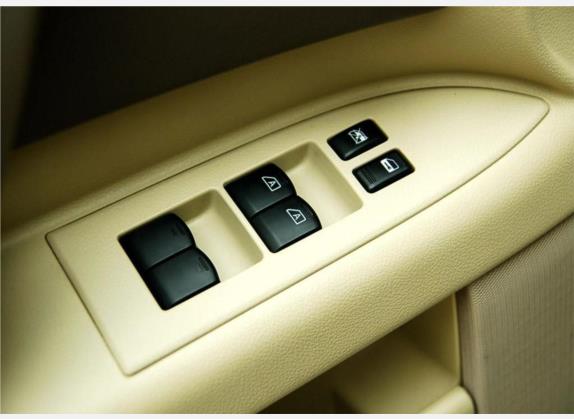 英菲尼迪FX 2007款 FX45 巅峰版 车厢座椅   门窗控制