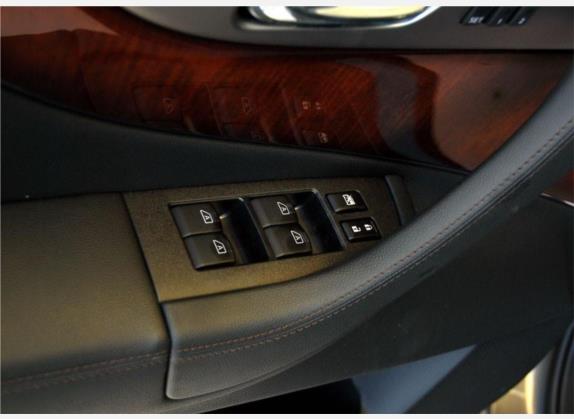 英菲尼迪FX 2009款 FX50 巅峰版 车厢座椅   门窗控制