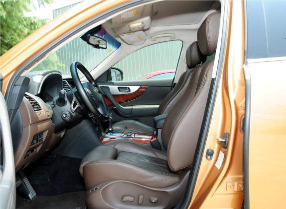 英菲尼迪FX 2011款 FX50 金尚巅峰版 车厢座椅   前排空间