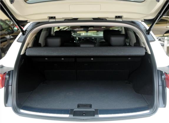 英菲尼迪FX 2013款 FX37 超越版 车厢座椅   后备厢