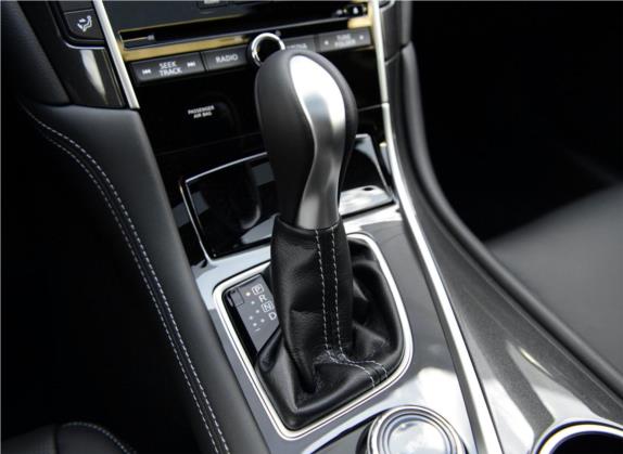 英菲尼迪Q50 2014款 2.0T 舒适版 中控类   挡把