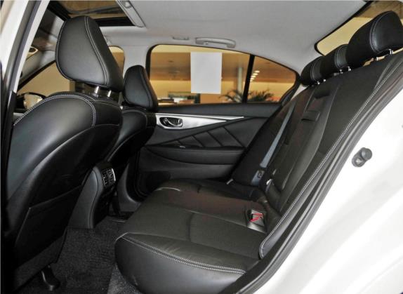 英菲尼迪Q50 2014款 3.7L 舒适版 车厢座椅   后排空间
