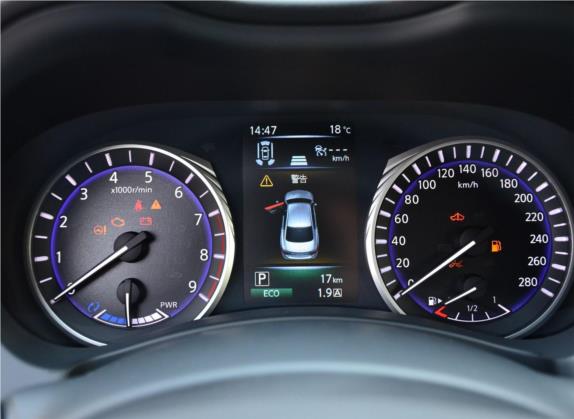 英菲尼迪Q50 2014款 3.5L Hybrid 豪华运动版 中控类   仪表盘
