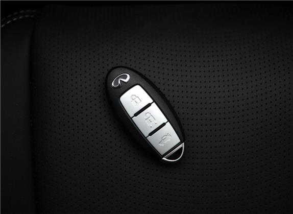 英菲尼迪Q50 2014款 2.0T 豪华版 其他细节类   钥匙