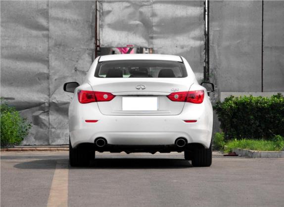 英菲尼迪Q50 2014款 2.0T 豪华运动版 外观   正后