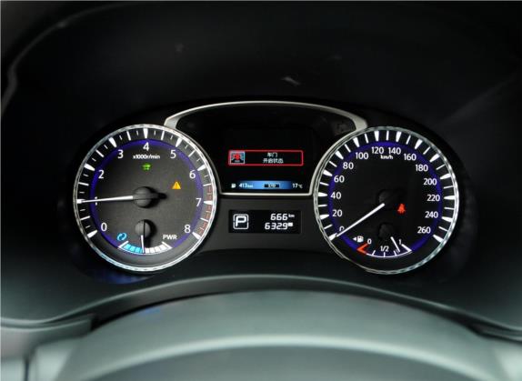 英菲尼迪QX60(进口) 2014款 2.5 S/C Hybrid 四驱全能版 中控类   仪表盘