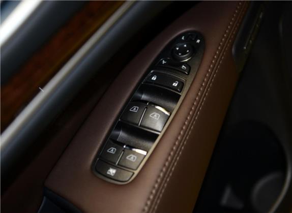 英菲尼迪QX60(进口) 2014款 3.5L 两驱卓越版 车厢座椅   门窗控制