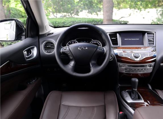 英菲尼迪QX60(进口) 2014款 2.5 S/C Hybrid 两驱卓越版 中控类   驾驶位