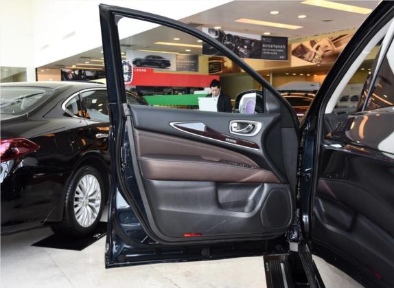 英菲尼迪QX60(进口) 2016款 2.5 S/C Hybrid 两驱卓越版 国V 车厢座椅   前门板