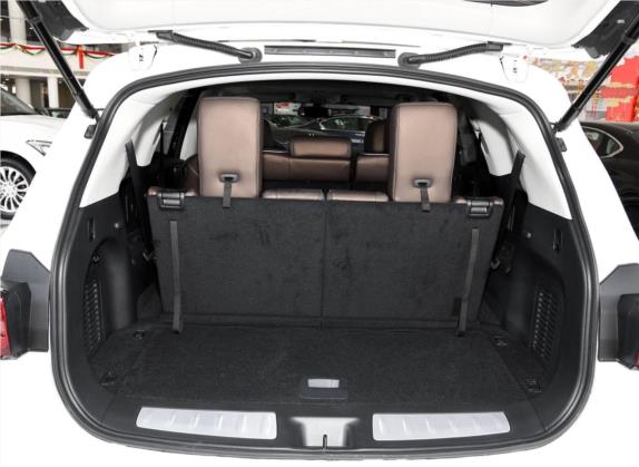 英菲尼迪QX60(进口) 2018款 2.5 S/C Hybrid 两驱冠军家庭版 车厢座椅   后备厢