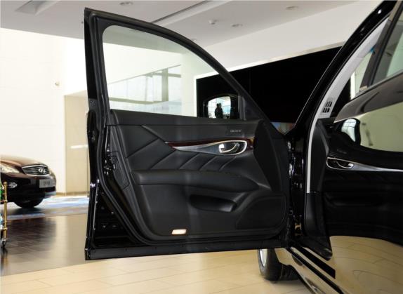 英菲尼迪Q70 2013款 Q70L 2.5L 雅致版 车厢座椅   前门板