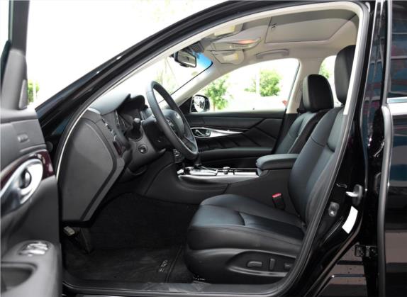 英菲尼迪Q70 2015款 Q70L 3.5L Hybrid 豪华版 车厢座椅   前排空间