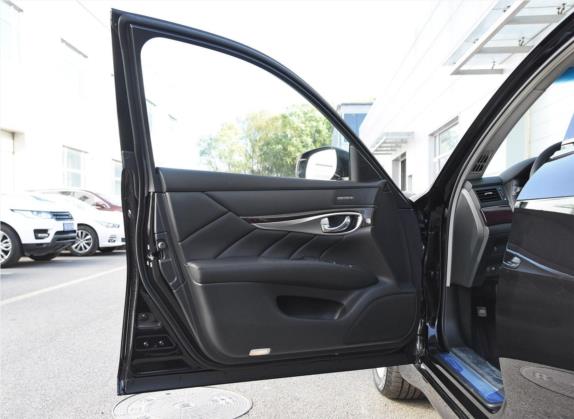 英菲尼迪Q70 2019款 Q70L 2.0T 豪华版 车厢座椅   前门板