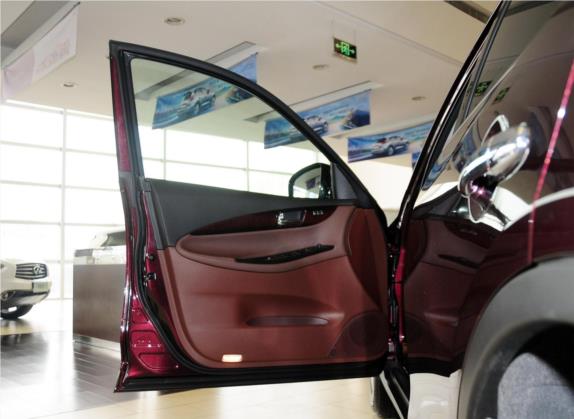 英菲尼迪QX50(进口) 2013款 2.5L 两驱尊雅版 车厢座椅   前门板