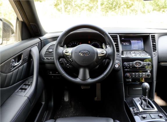 英菲尼迪QX70 2015款 3.7L 绝影版 中控类   驾驶位