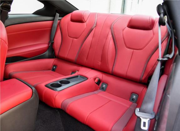 英菲尼迪Q60 2019款 S 2.0T 豪华运动版 车厢座椅   后排空间