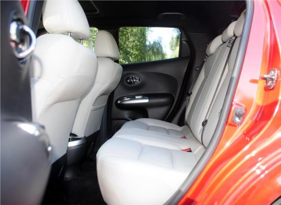 英菲尼迪ESQ 2014款 1.6L 率臻版 车厢座椅   后排空间