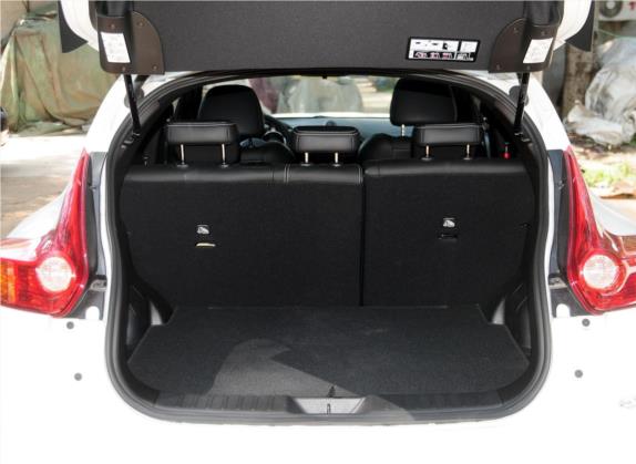 英菲尼迪ESQ 2014款 1.6T 率动版 车厢座椅   后备厢