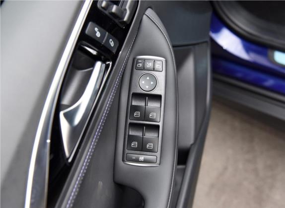 英菲尼迪QX30 2018款 1.6T 两驱运动版 车厢座椅   门窗控制
