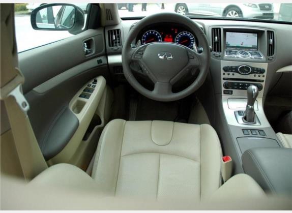 英菲尼迪G系 2007款 G35 至尊版 中控类   驾驶位