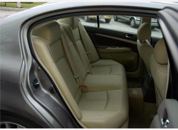 英菲尼迪G系 2007款 G35 至尊版 车厢座椅   后排空间