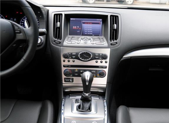 英菲尼迪G系 2010款 G37 Sedan 中控类   中控台