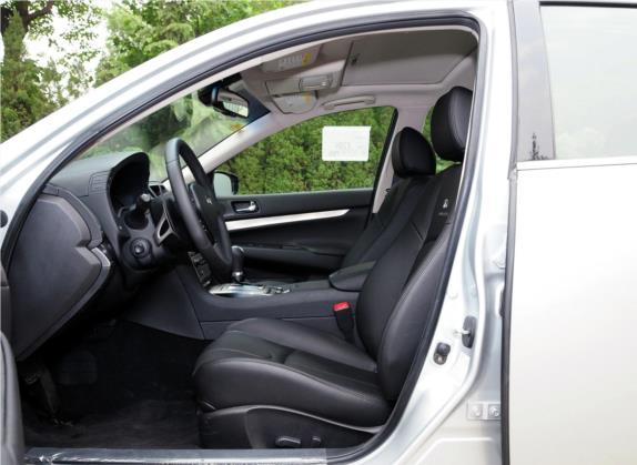 英菲尼迪G系 2010款 G37 Sedan 车厢座椅   前排空间