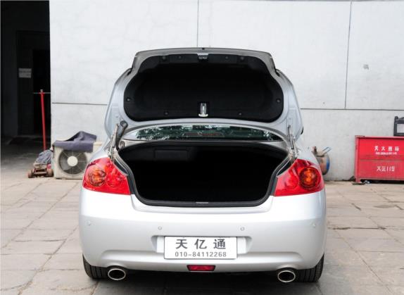 英菲尼迪G系 2010款 G37 Sedan 车厢座椅   后备厢