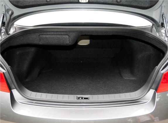 英菲尼迪G系 2010款 G25 Sedan 豪华运动版 车厢座椅   后备厢