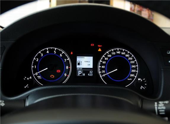 英菲尼迪G系 2013款 G37 Sedan 中控类   仪表盘