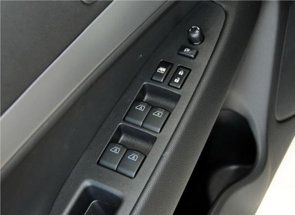 英菲尼迪G系 2013款 G37 Sedan 车厢座椅   门窗控制