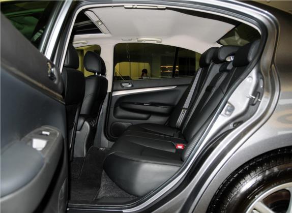 英菲尼迪G系 2013款 G25 Sedan STC限量版 车厢座椅   后排空间
