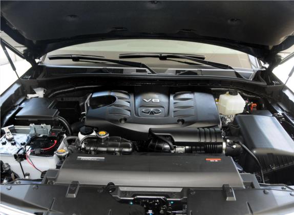英菲尼迪QX 2013款 QX56 升级版 其他细节类   发动机舱