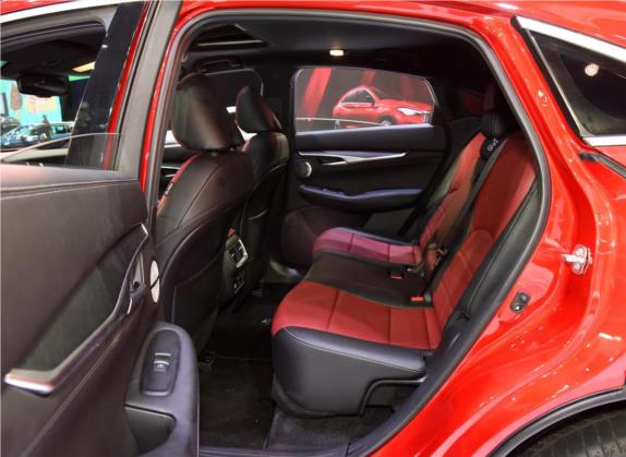 英菲尼迪QX55 2022款 2.0T 四驱耀奢版 车厢座椅   后排空间