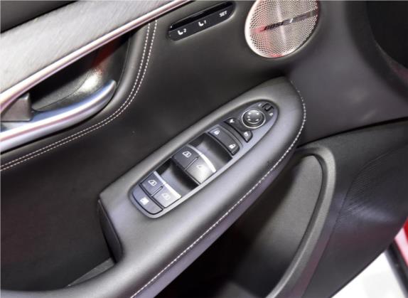 英菲尼迪QX55 2022款 2.0T 四驱耀奢版 车厢座椅   门窗控制