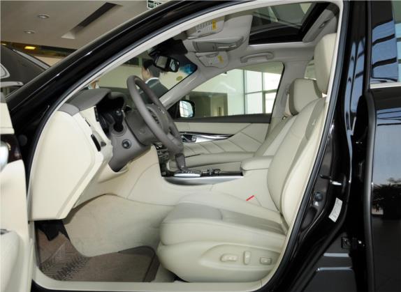 英菲尼迪M系 2011款 M25 豪华型 车厢座椅   前排空间