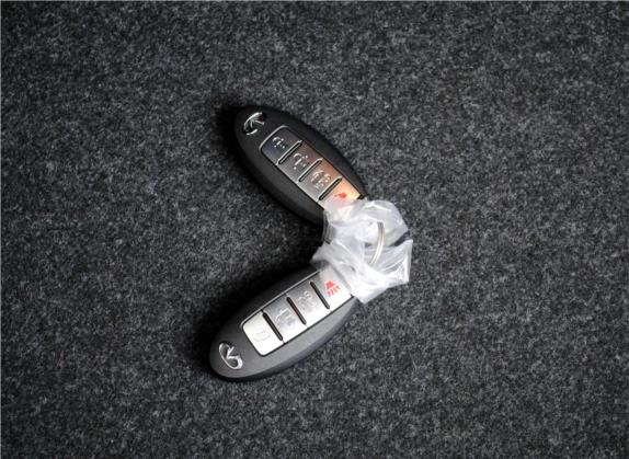 英菲尼迪M系 2011款 M25 奢华型 其他细节类   钥匙