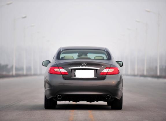 英菲尼迪M系 2011款 M25 奢华型 外观   正后