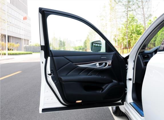 英菲尼迪M系 2012款 M35hL 豪华版 车厢座椅   前门板