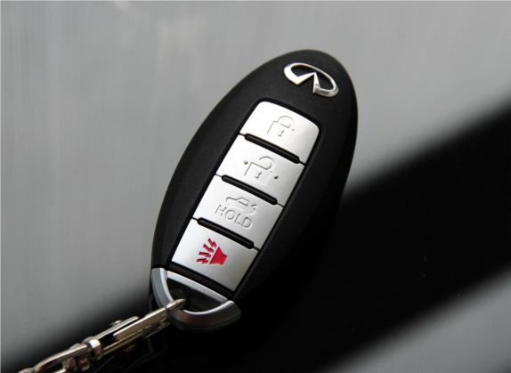 英菲尼迪M系 2012款 M25L 舒适版 其他细节类   钥匙
